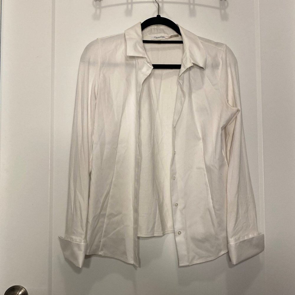 Calvin Klein white buttondown shirt size M